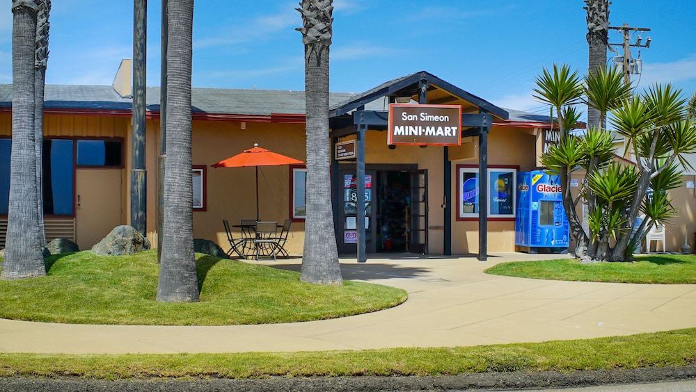 Photo of Buildings in San Simeon