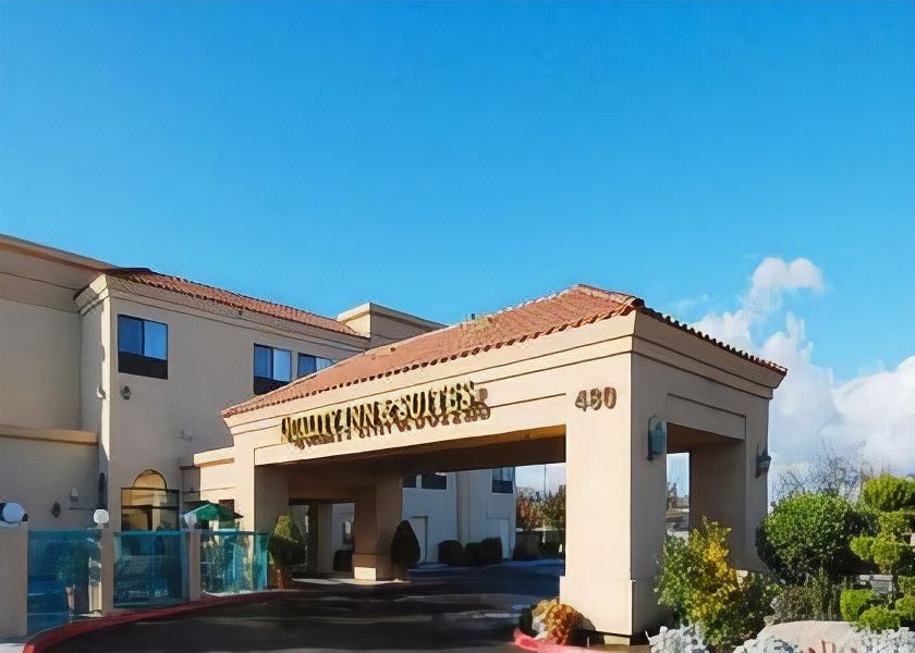 Photo of Buildings in Raisin