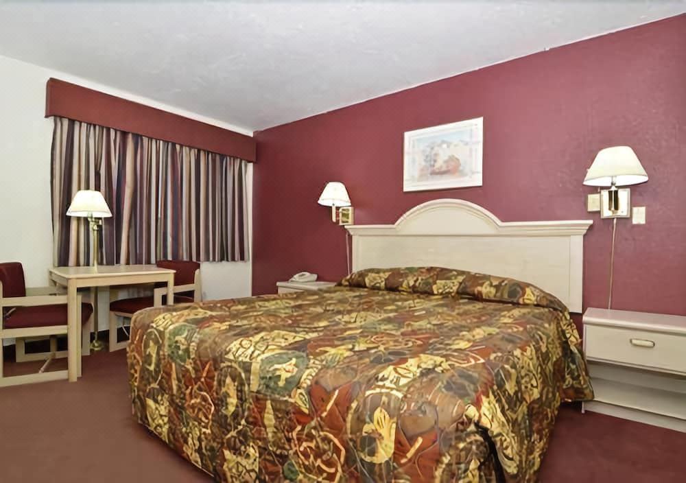 Photo of Bedroom in Fallon