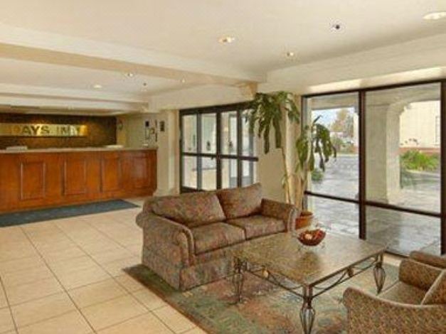Photo of Livingroom in Milpitas