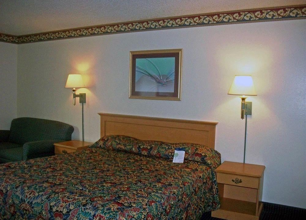 Photo of Bedroom in Merced