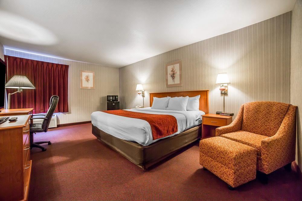 Photo of Bedroom in Fallon