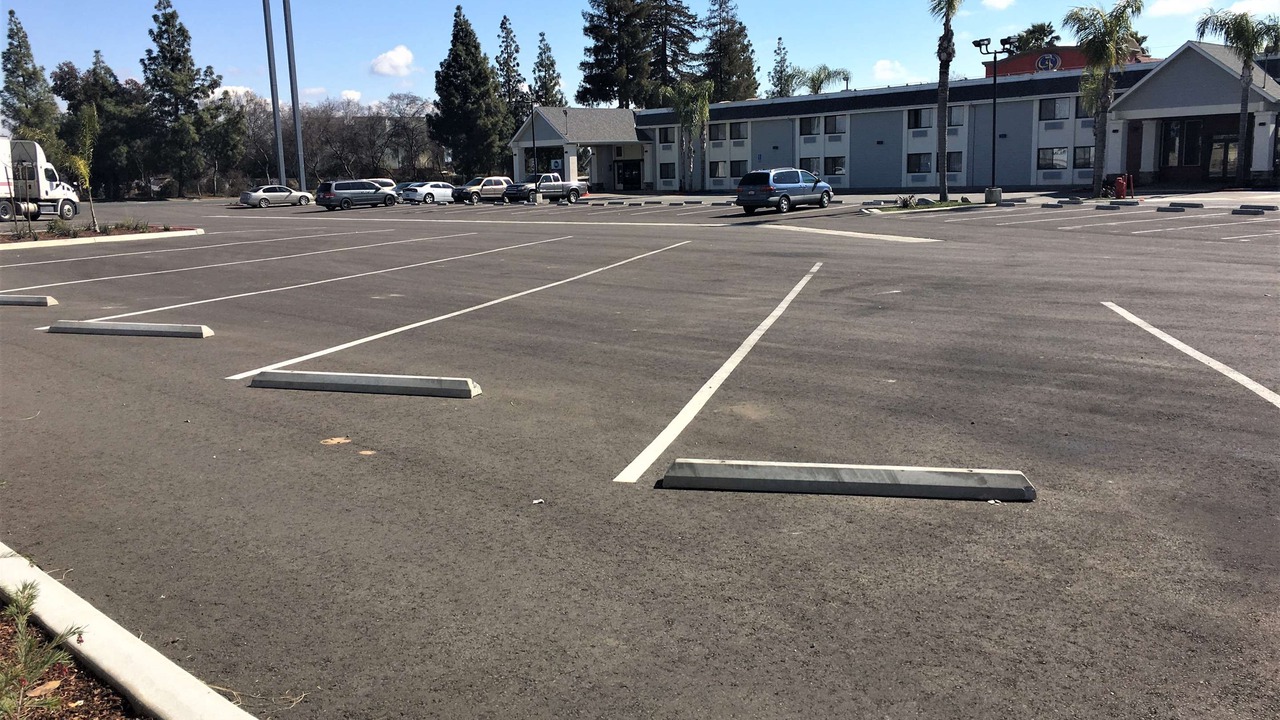 Photo of Buildings in Tulare