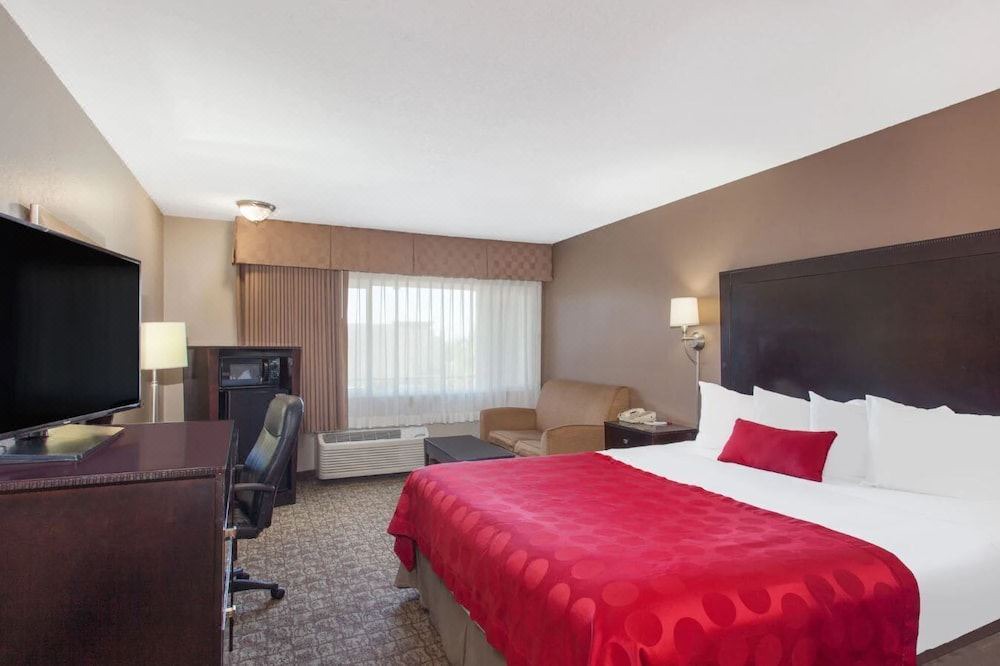 Photo of Bedroom in Raisin