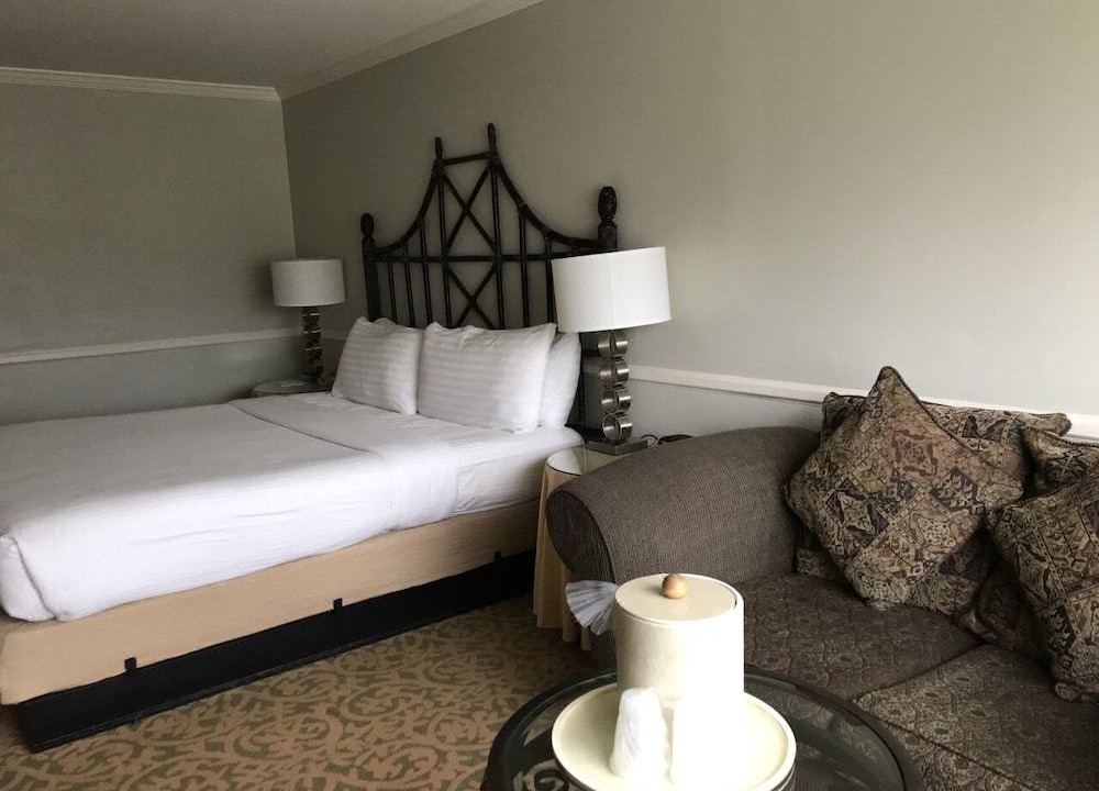 Photo of Bedroom in San Simeon