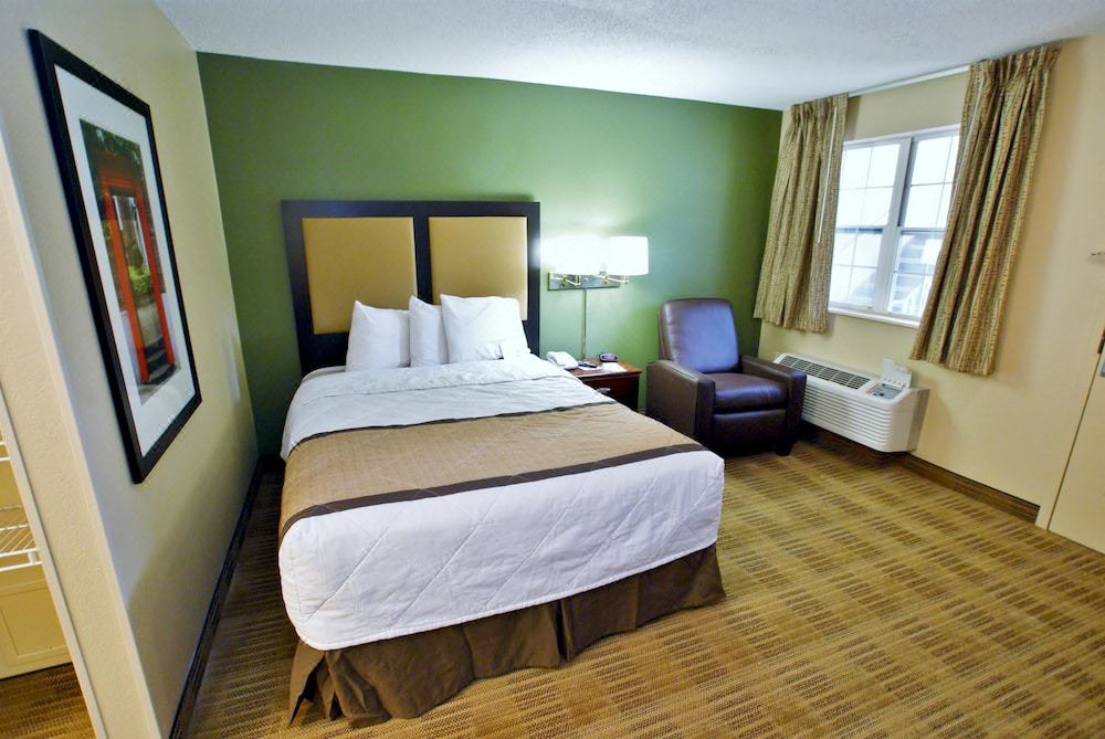 Photo of Bedroom in Riviera - Westchester