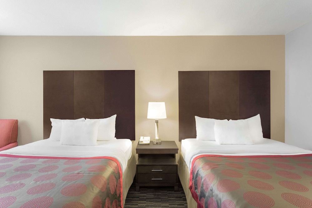 Photo of Bedroom in North Fremont Street