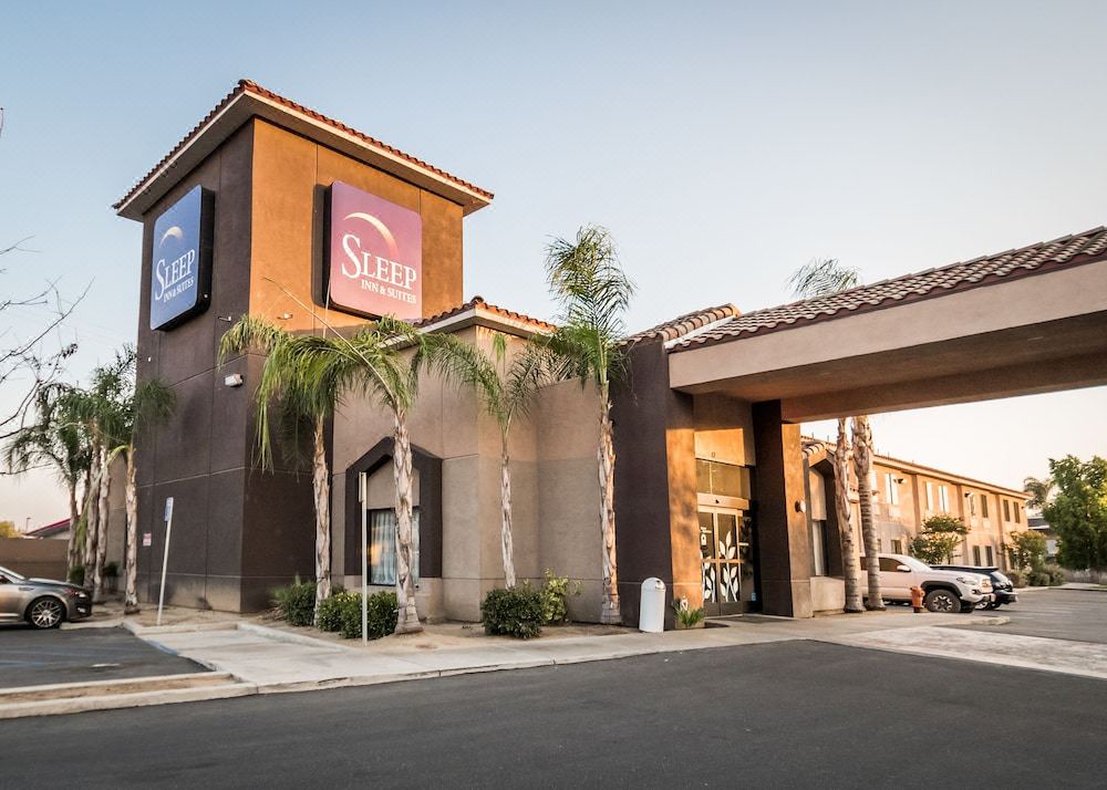 Photo of Buildings in Oildale