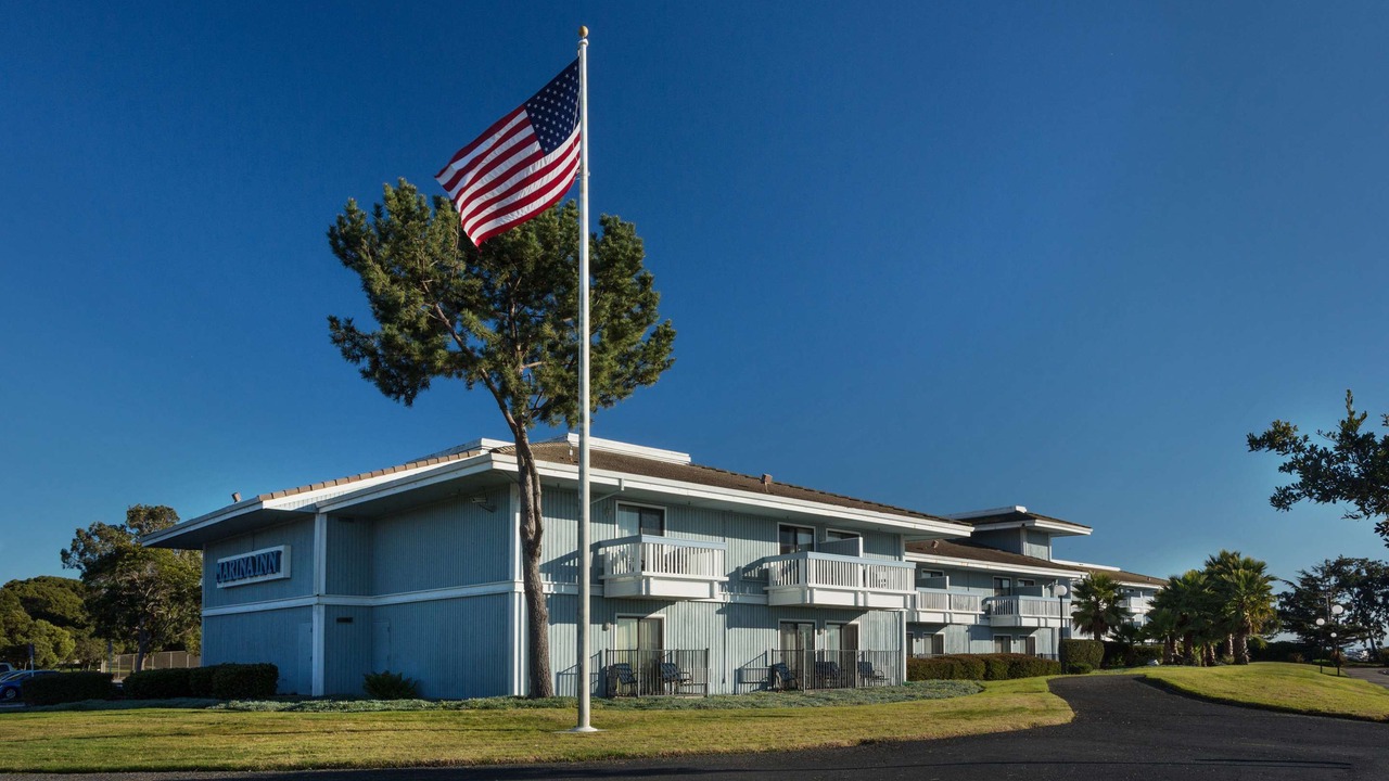 Photo of Buildings in San Leandro