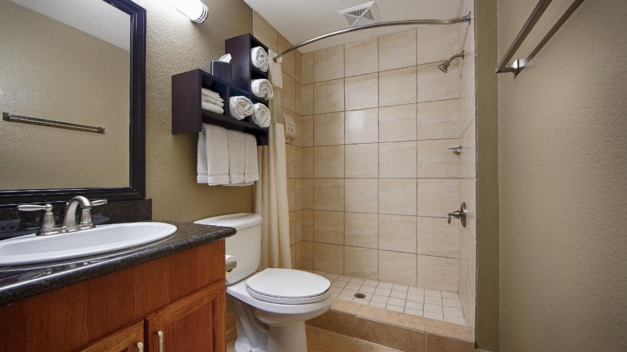 Photo of Bathroom in California City