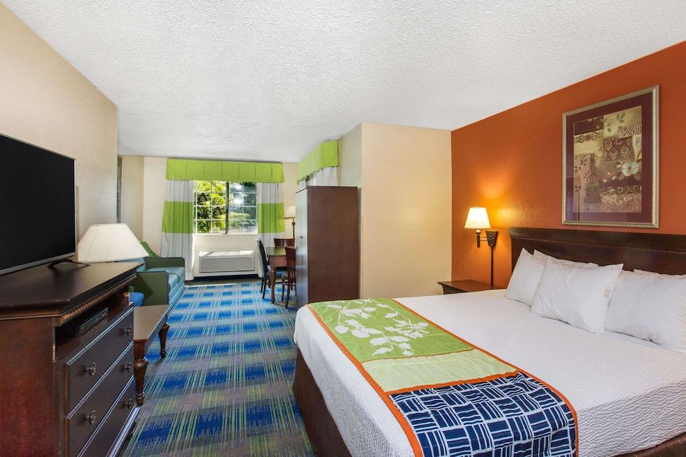 Photo of Bedroom in Fremont