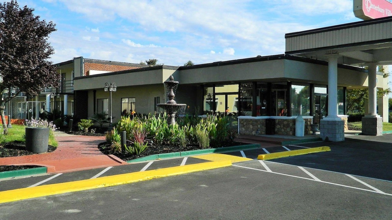 Photo of Buildings in Woodlake