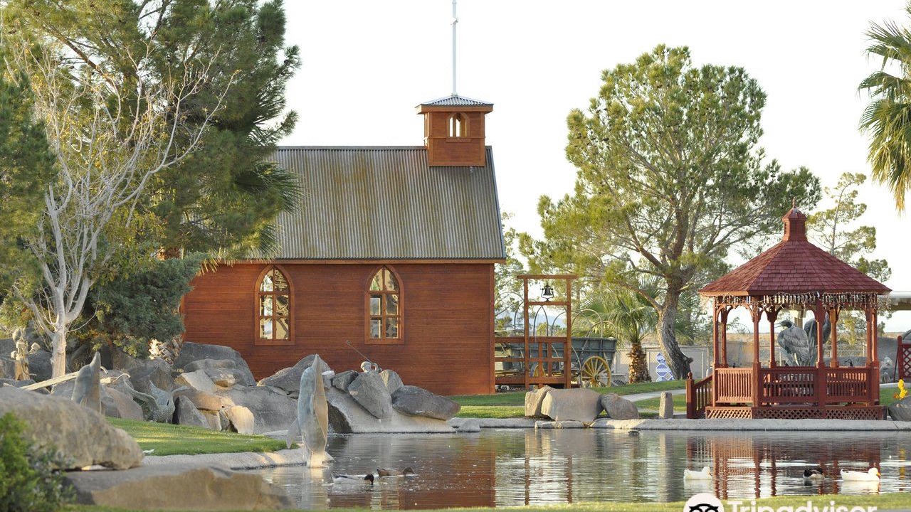 Photo of Buildings in Amargosa Valley