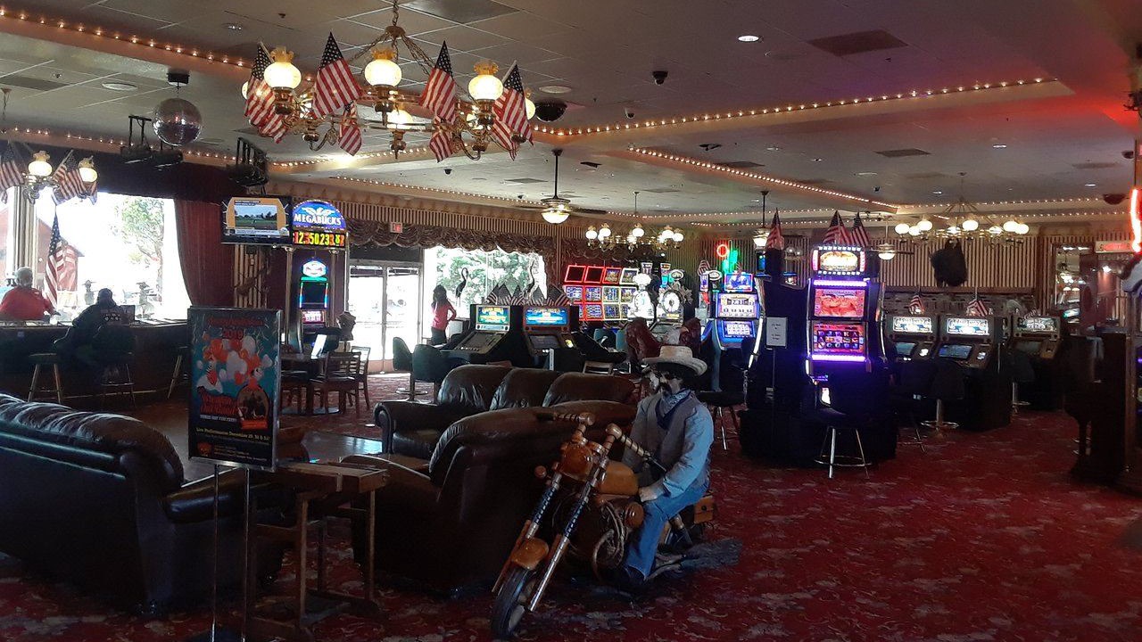 Photo of Livingroom in Amargosa Valley