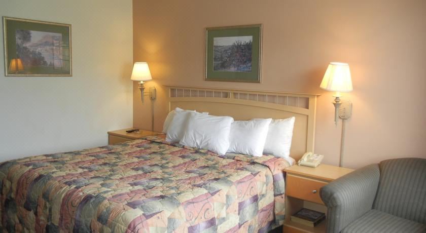 Photo of Bedroom in Fremont