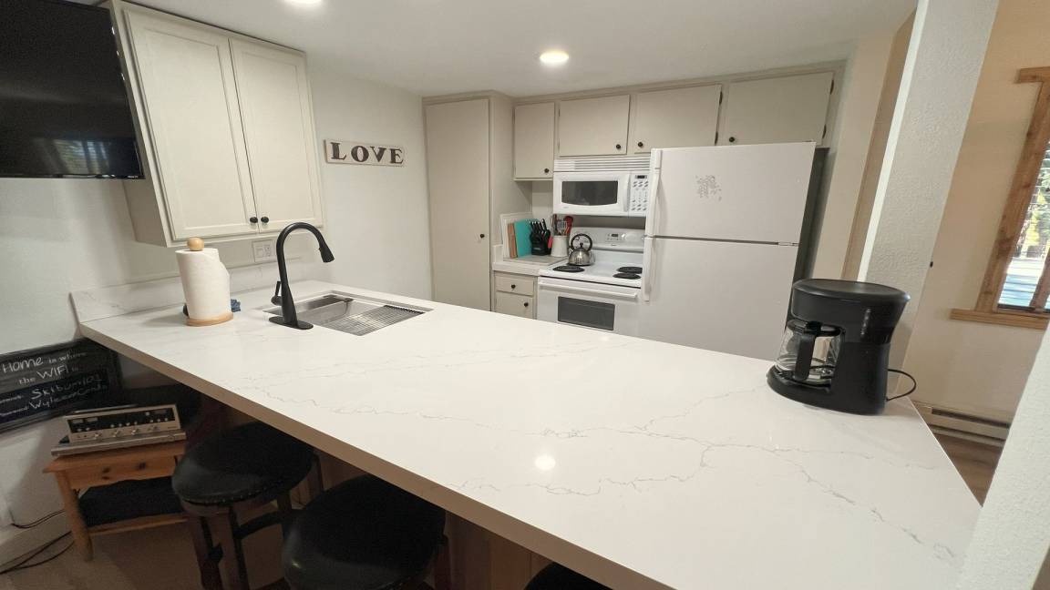 Photo of Kitchen in Mammoth Lakes