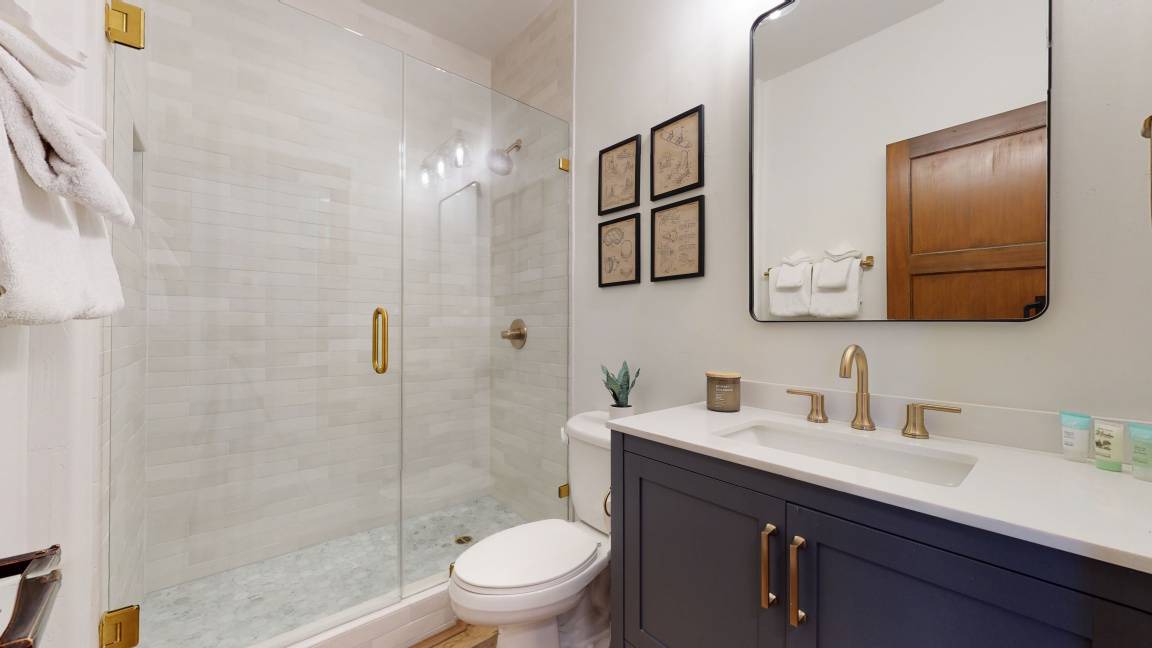 Photo of Bathroom in Woodwinds