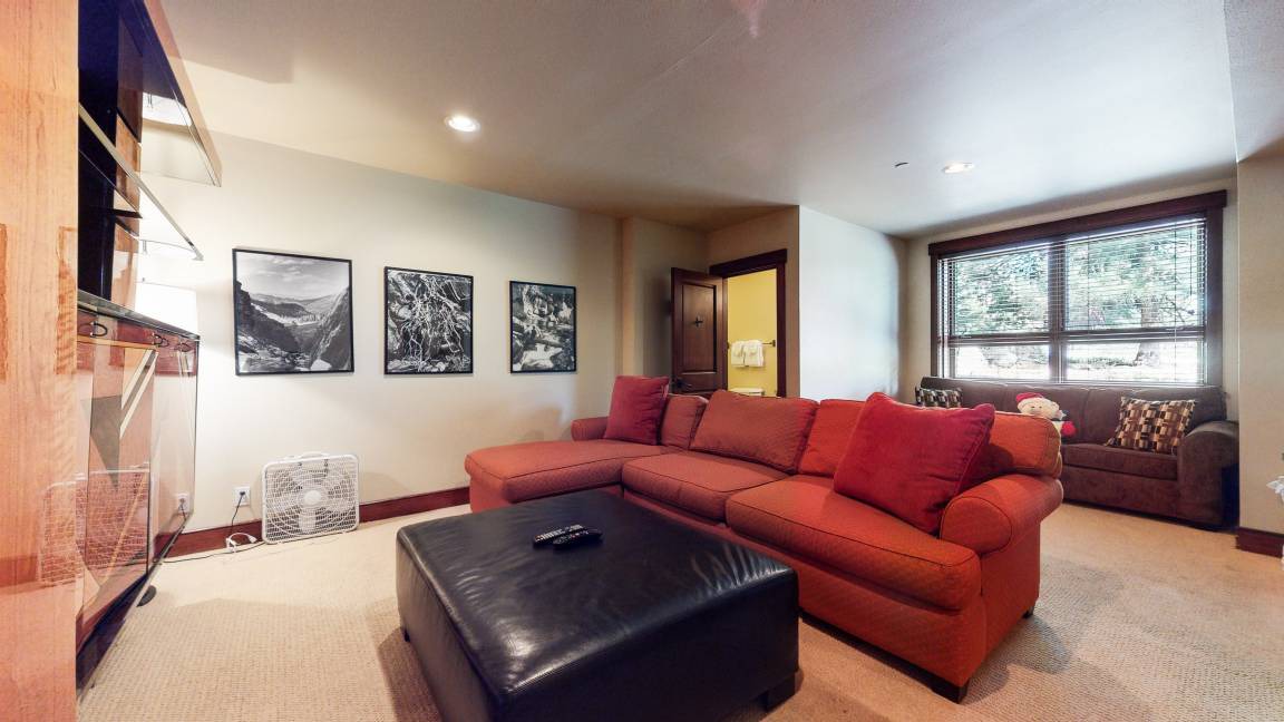 Photo of Livingroom in Mammoth Lakes