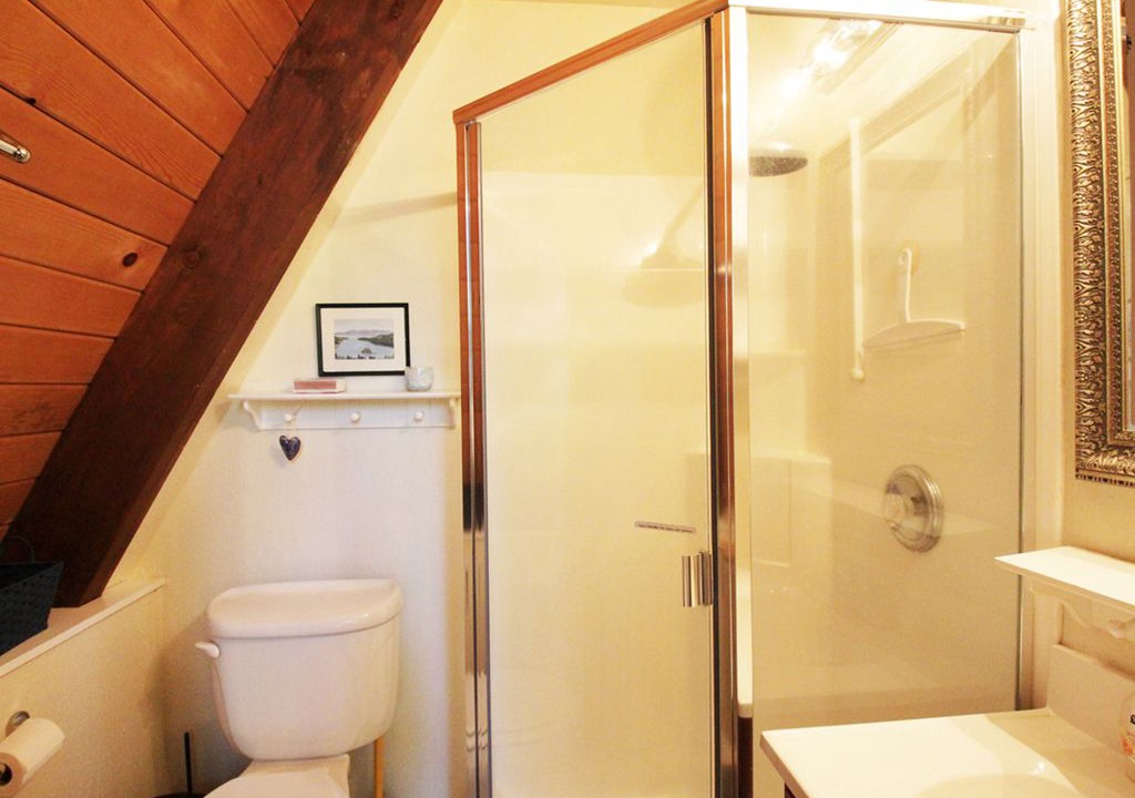 Photo of Bathroom in Sunnyside