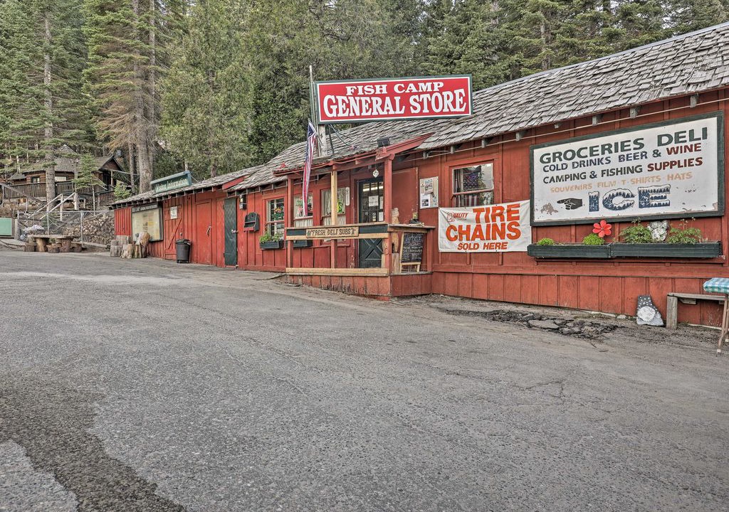Photo of Buildings in Fish Camp
