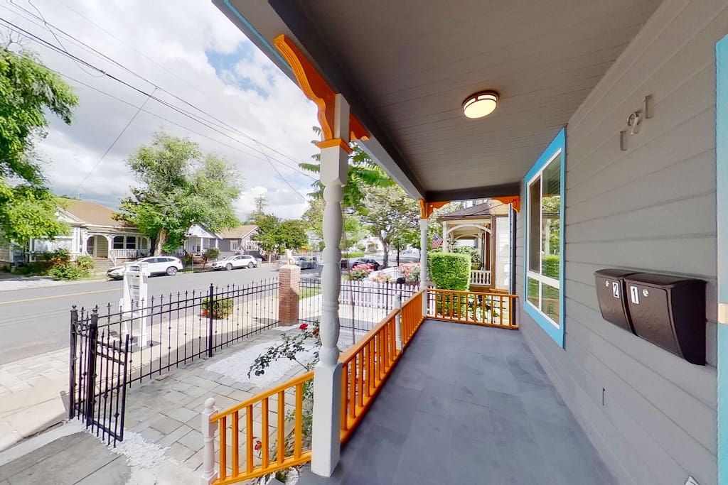 Photo of Patio Balcony in Horace Mann