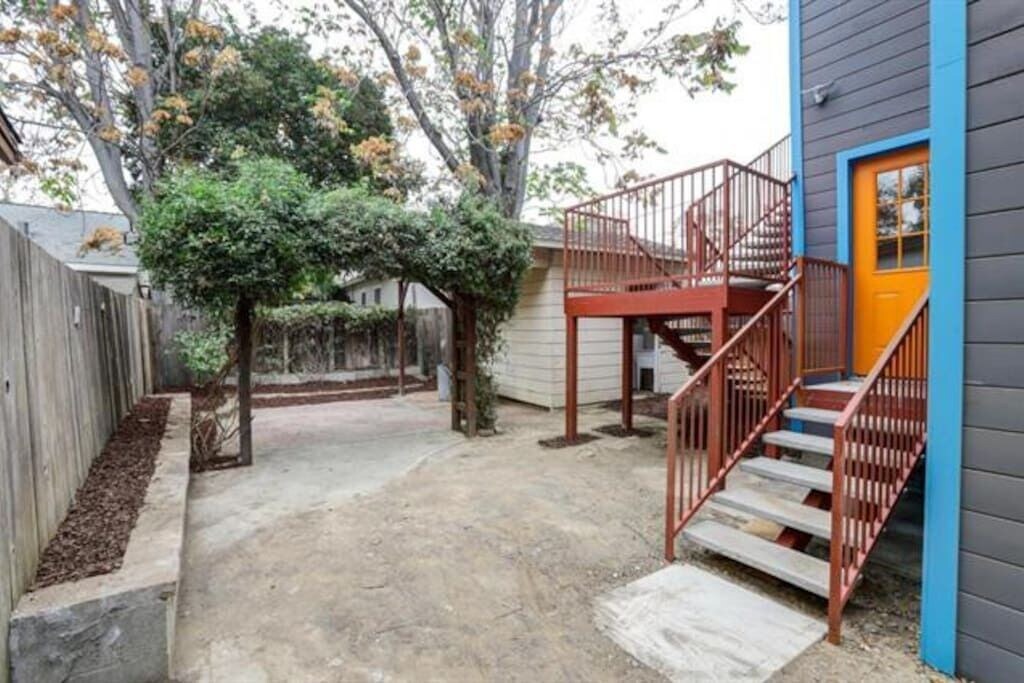 Photo of Patio Balcony in Horace Mann