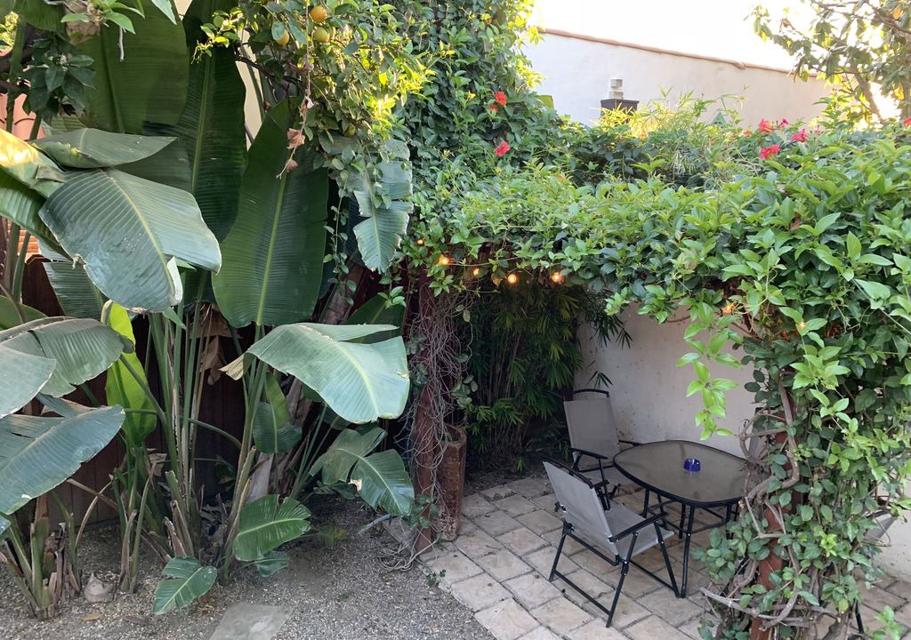 Photo of Patio Balcony in Sunset Junction