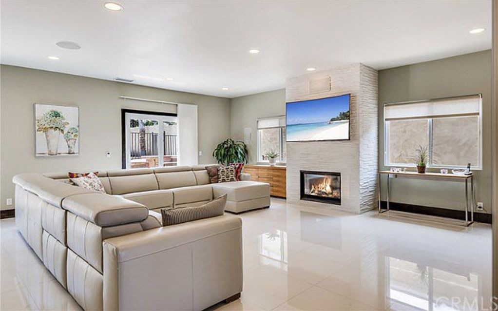 Photo of Livingroom in Torrance