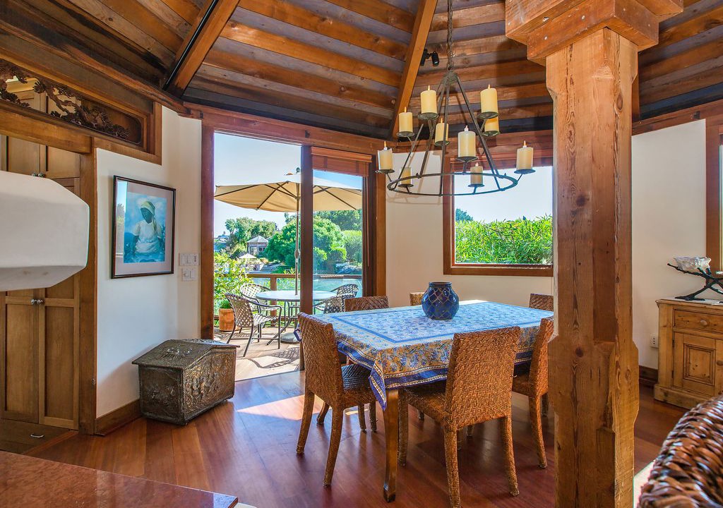 Photo of Livingroom in Stinson Beach