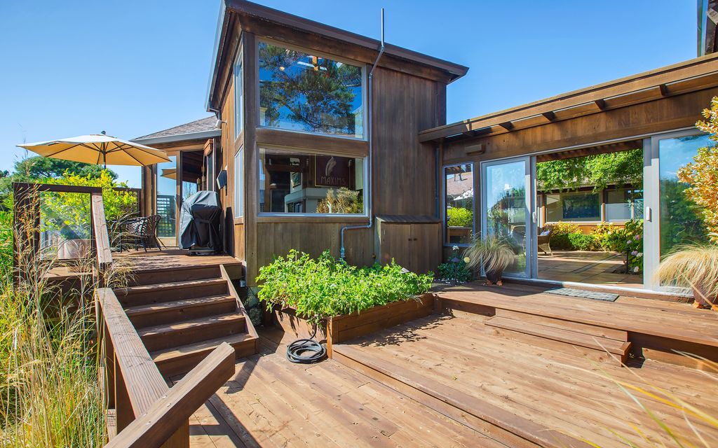 Photo of Others in Stinson Beach