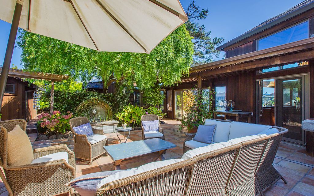 Photo of Patio Balcony in Stinson Beach