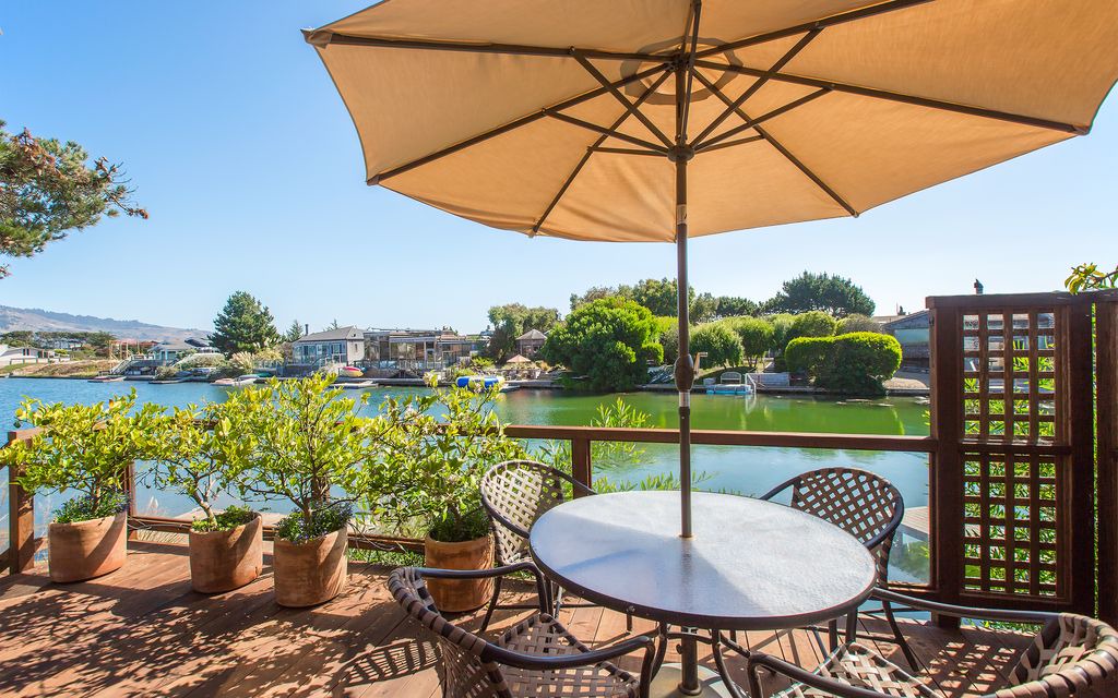 Photo of Patio Balcony in Stinson Beach