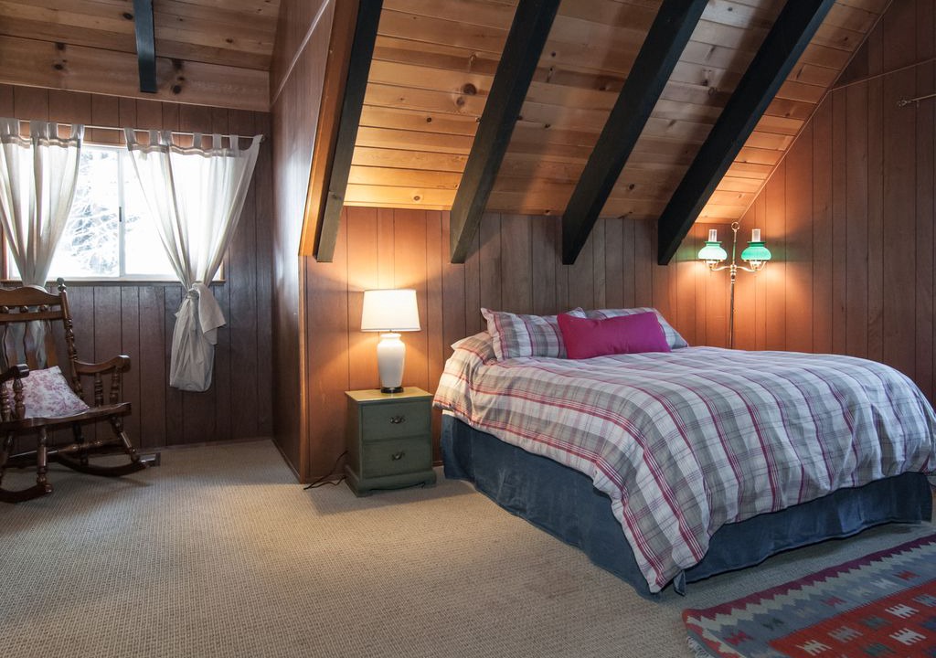 Photo of Bedroom in Homewood