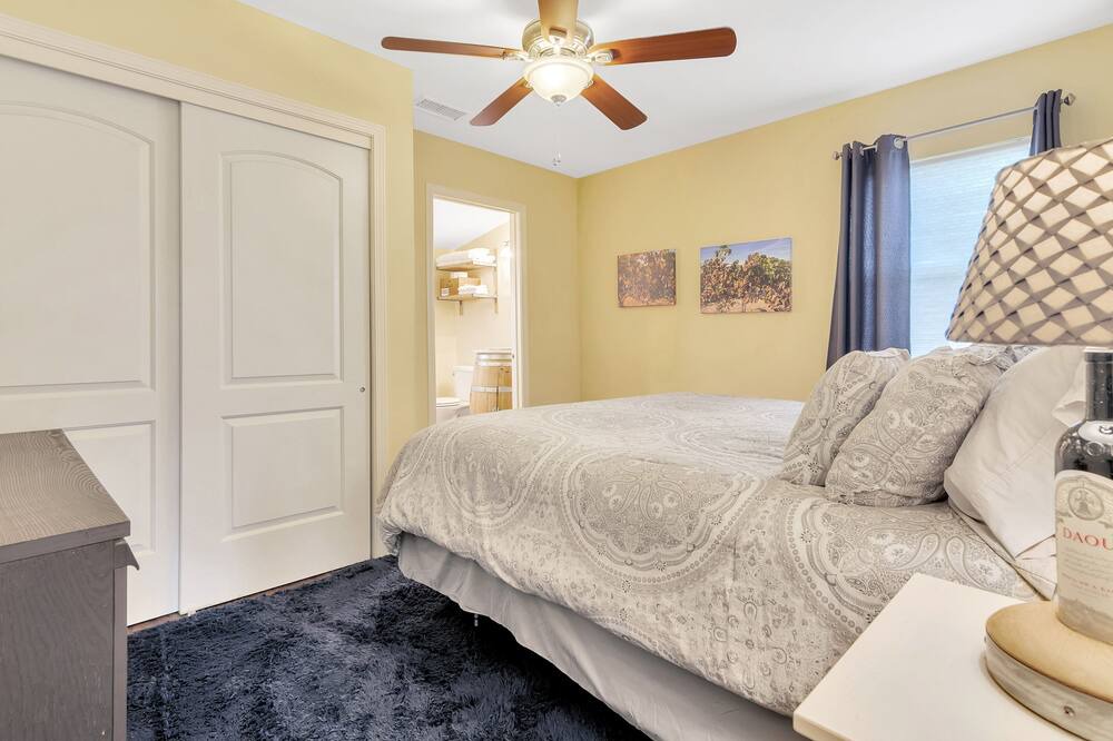 Photo of Bedroom in Paso Robles