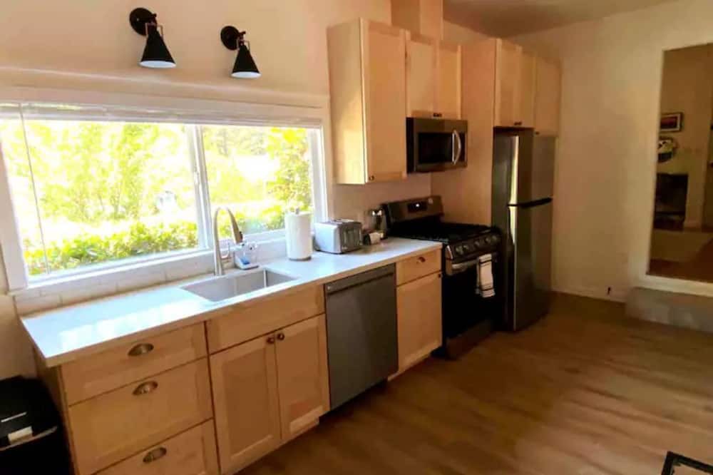Photo of Kitchen in Felton