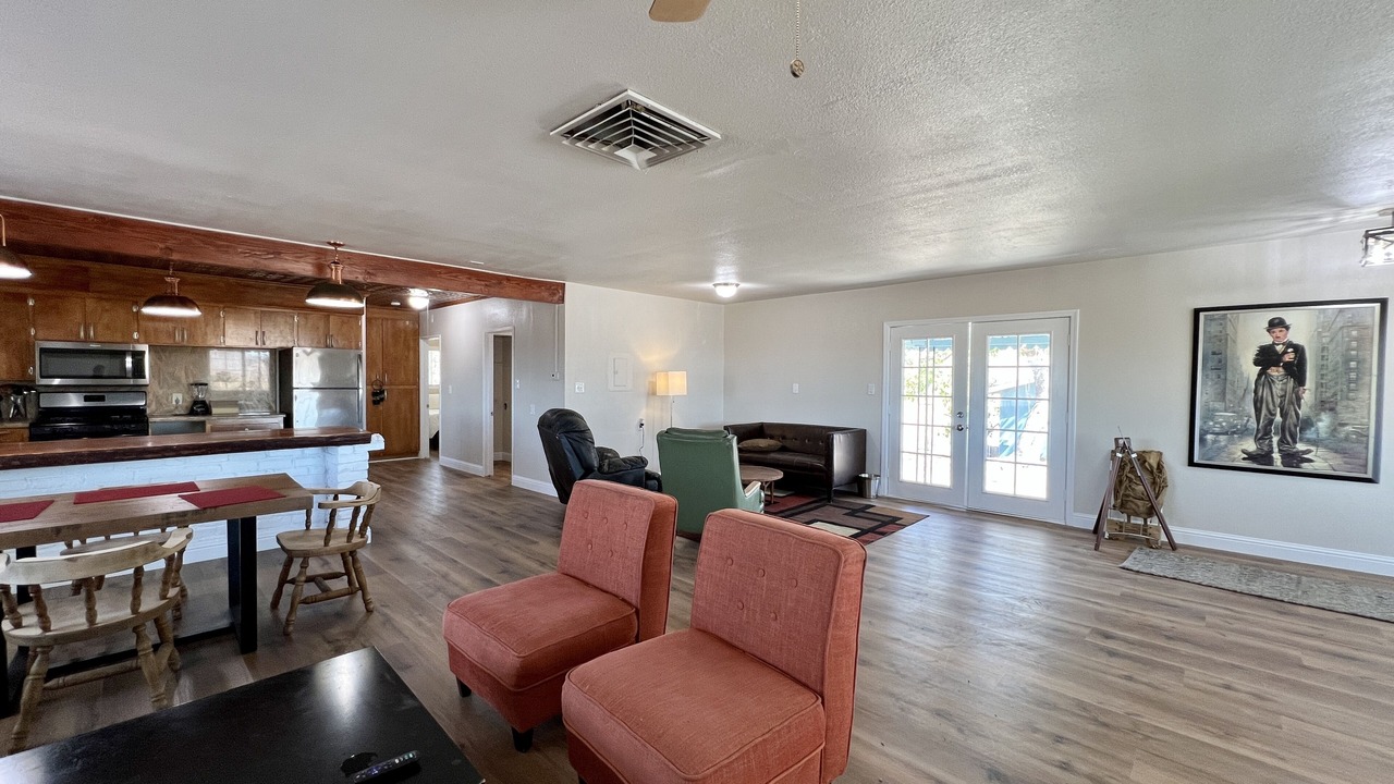 Photo of Livingroom in Friant