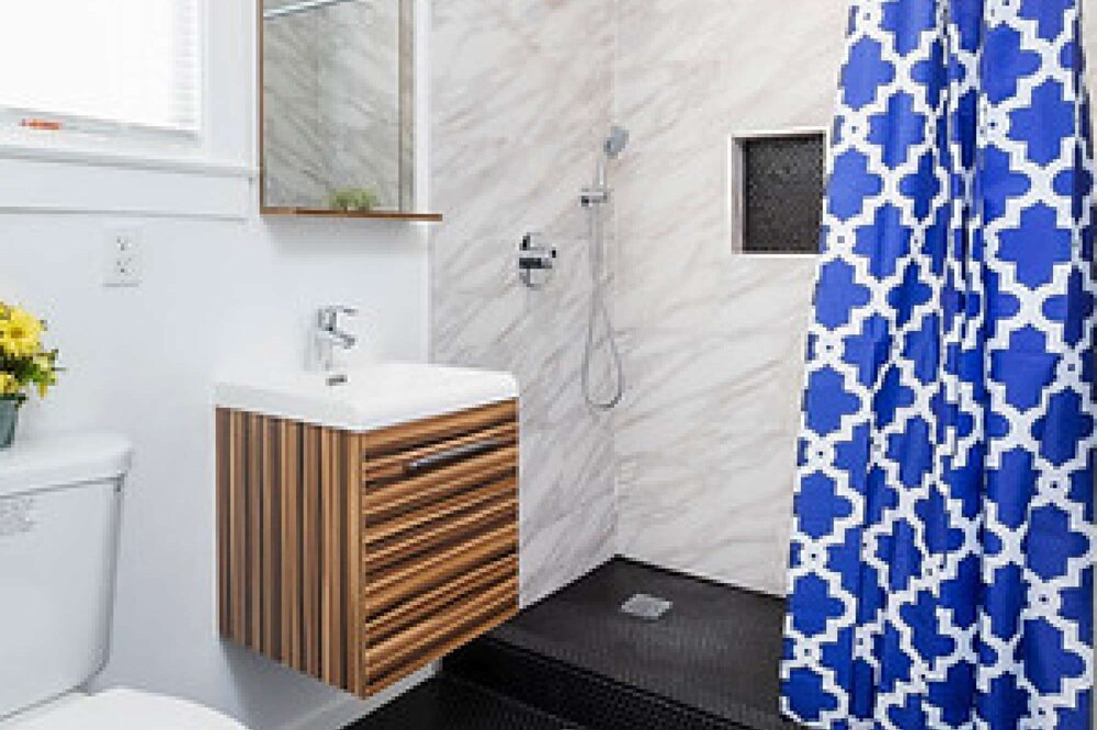 Photo of Bathroom in South San Francisco