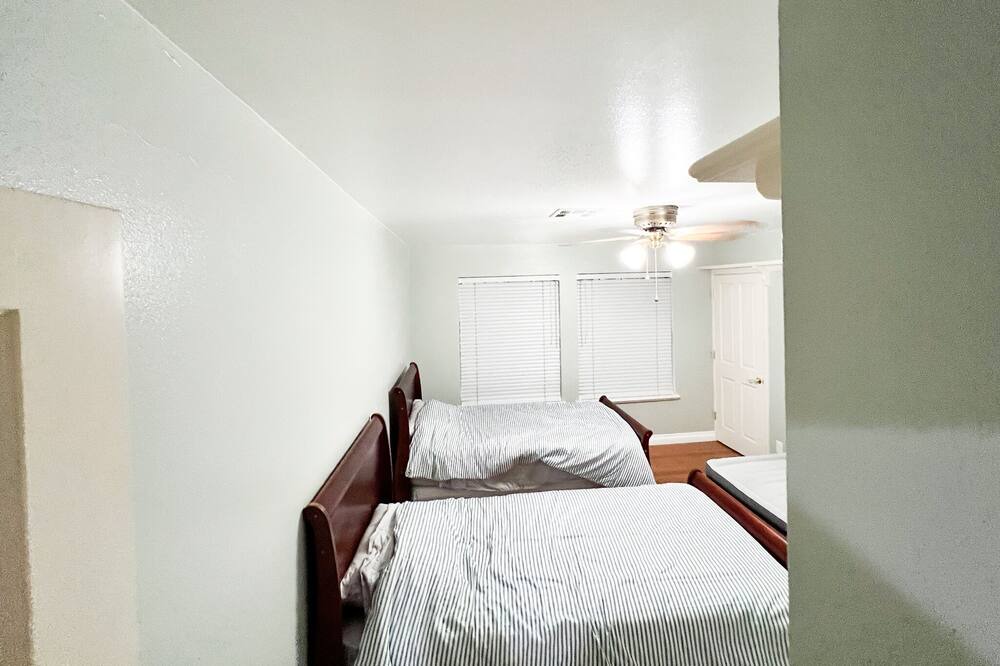 Photo of Bedroom in Lancaster