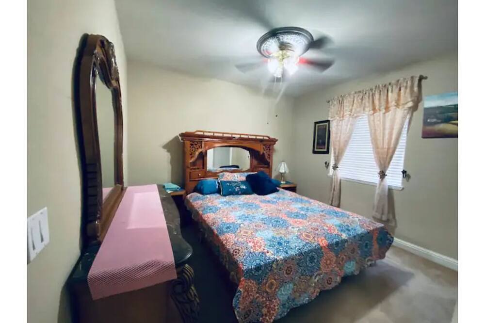 Photo of Bedroom in Atwater