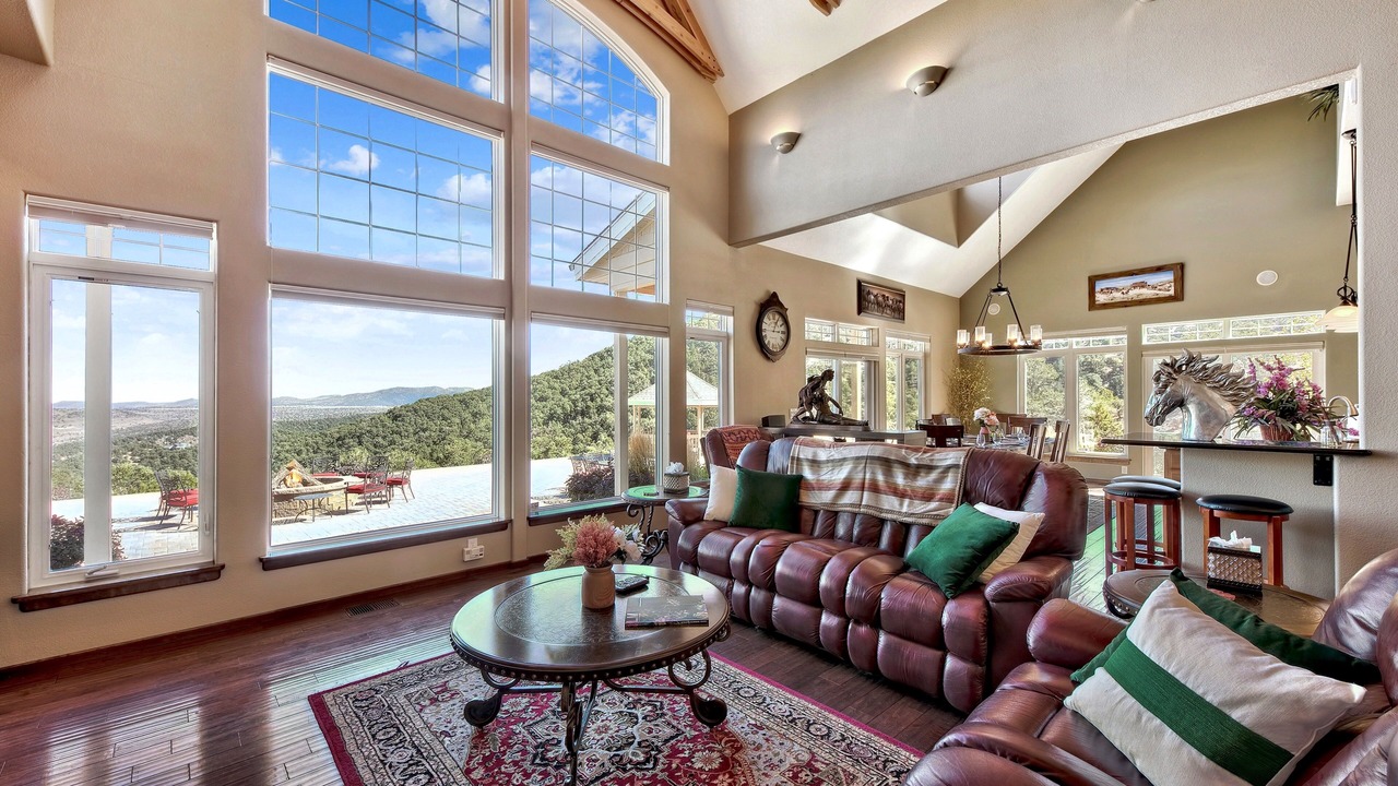 Photo of Livingroom in Reno
