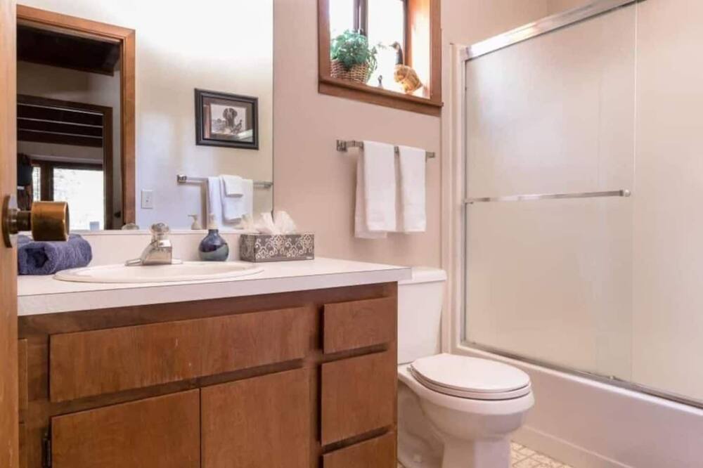 Photo of Bedroom in Chamberlands