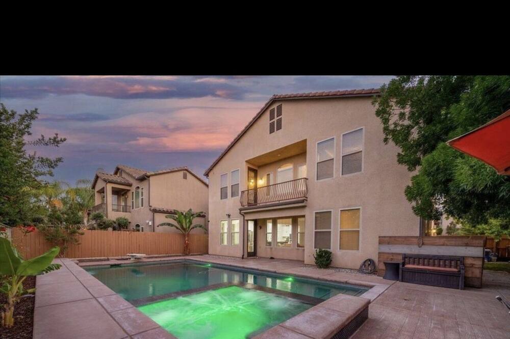 Photo of Outdoor in Clovis