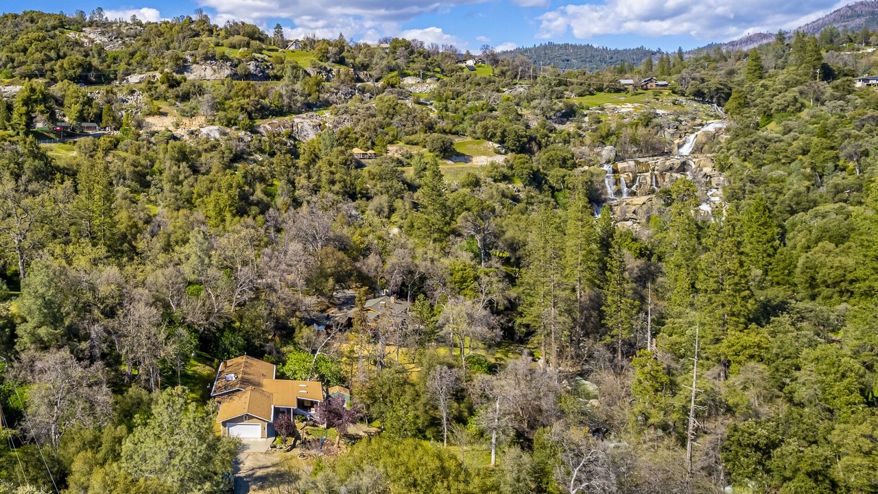 Photo of Outdoor in Yosemite Forks