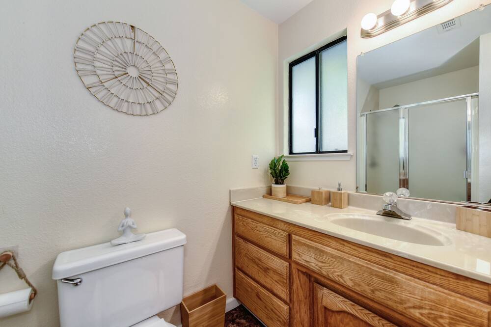 Photo of Bathroom in Orangevale