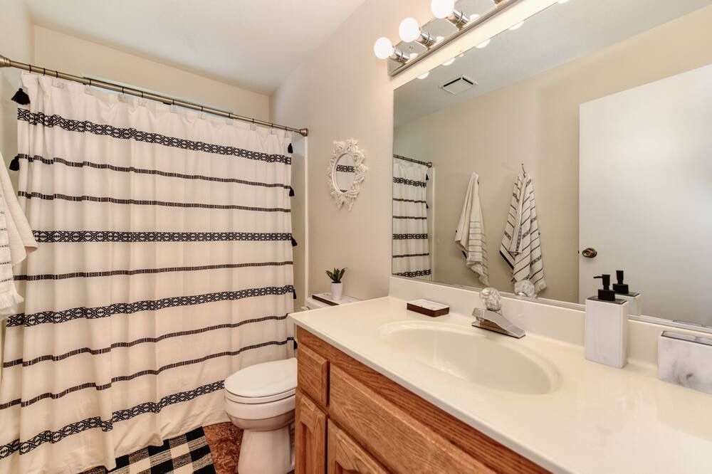 Photo of Bathroom in Orangevale