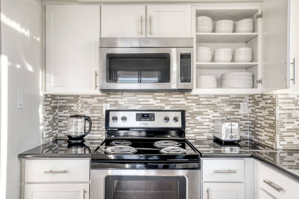 Photo of Kitchen in Central San Mateo