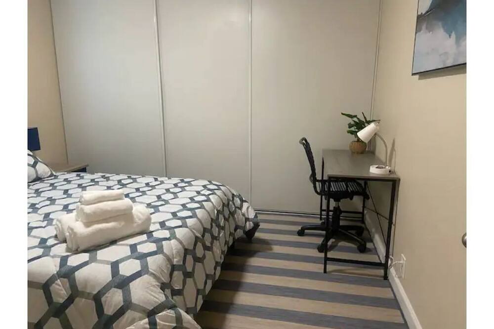 Photo of Bedroom in Castro Valley
