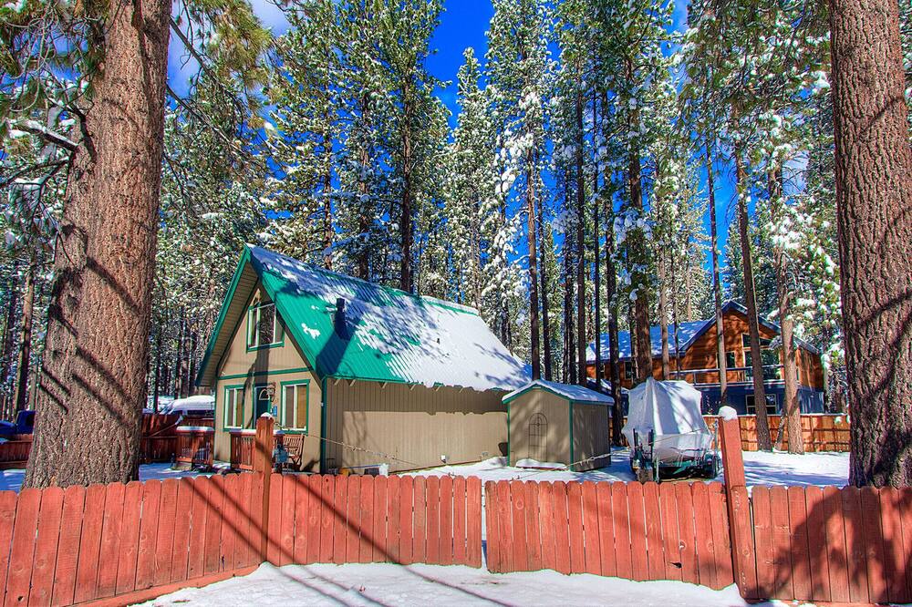 Photo of Outdoor in Black Bart