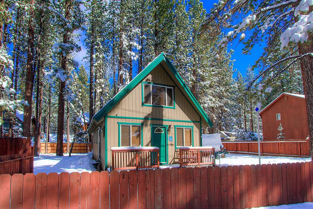 Photo of Outdoor in Black Bart