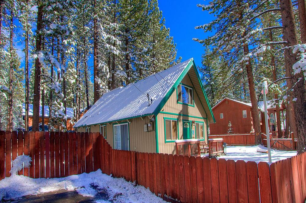 Photo of Outdoor in Black Bart
